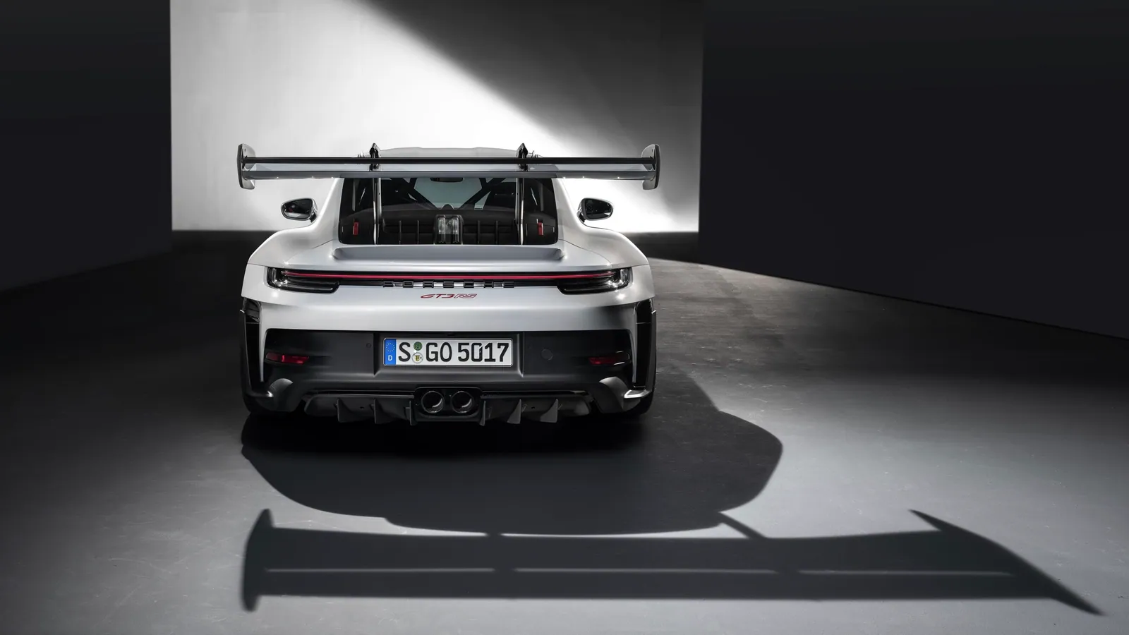 GT3 RS od tyłu